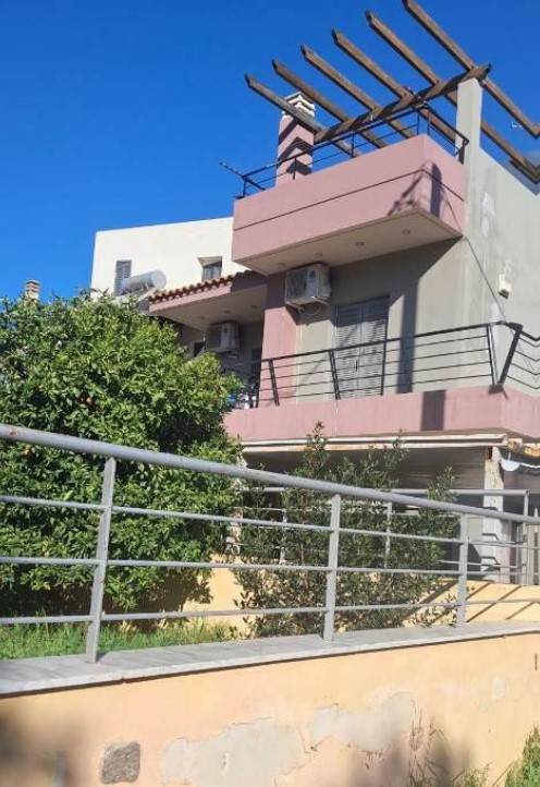 Οικόπεδο με κτίσμα 425.79 τ.μ. σε πλειστηριασμό Δήμος Σπάτων - Αρτέμιδος