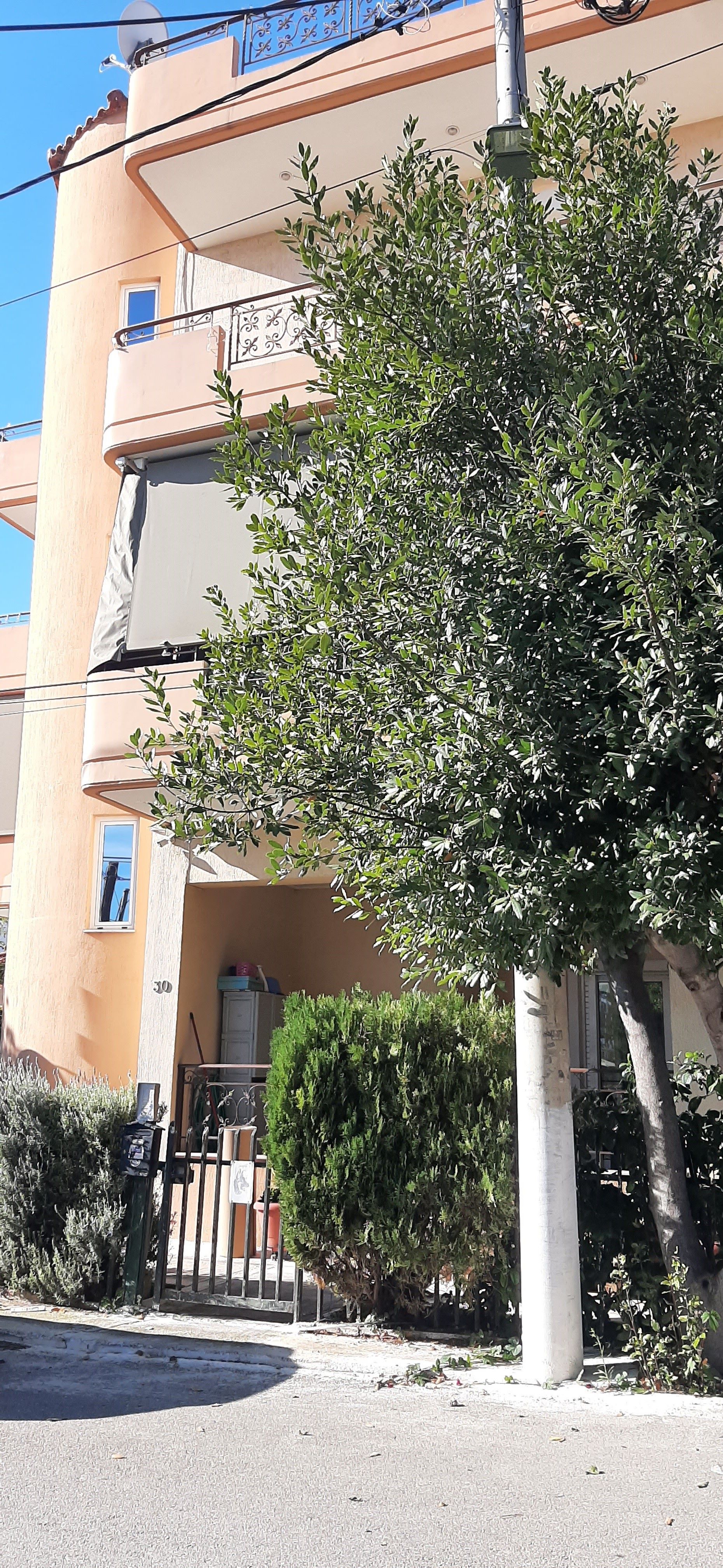 Οικόπεδο με κτίσμα 319.52 τ.μ. σε πλειστηριασμό Δήμος Αχαρνών