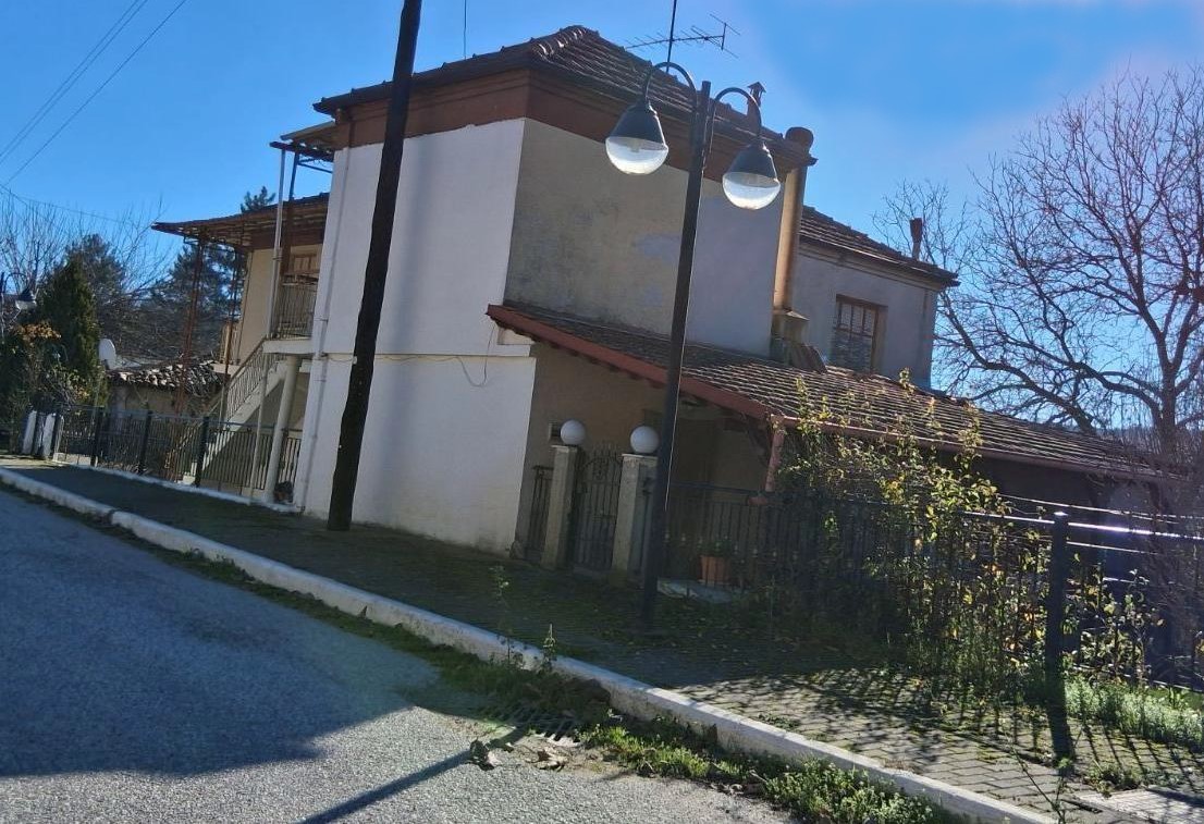 Οικόπεδο με κτίσμα 166 τ.μ. σε πλειστηριασμό Δήμος Καστοριάς