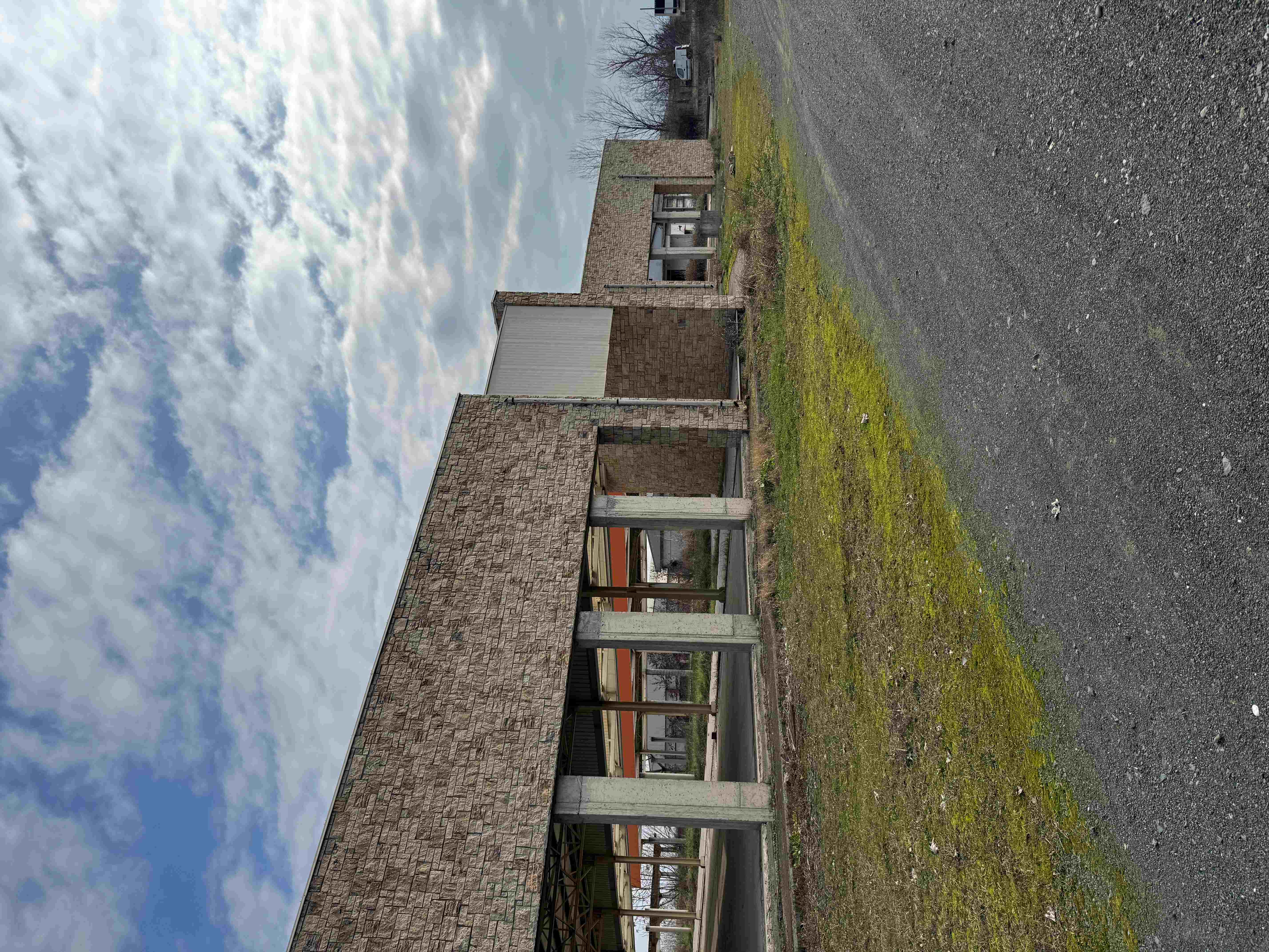 photo1