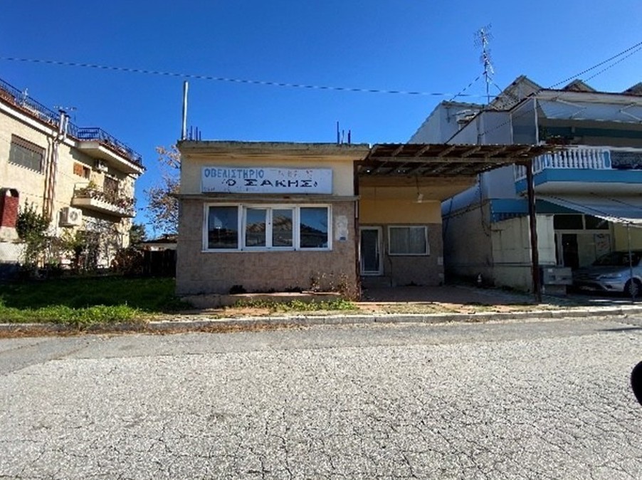 Οικόπεδο με κτίσμα 952 sq.m. σε πλειστηριασμό Municipality of Chalkidon