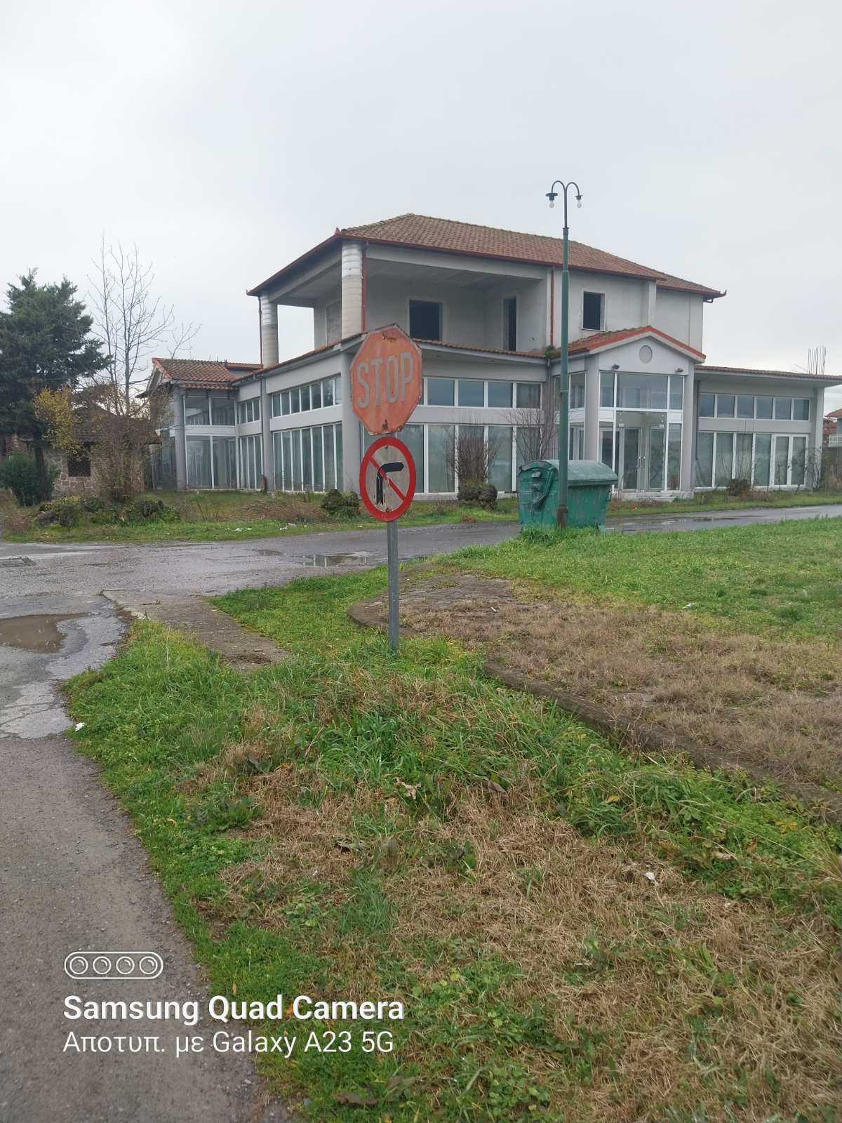 photo0