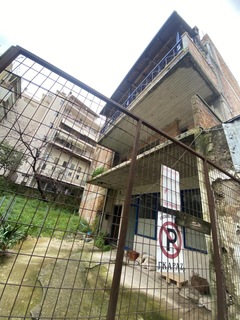 photo1