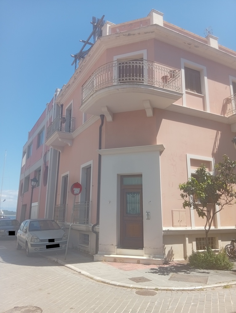 Οικόπεδο με κτίσμα  σε πλειστηριασμό Δήμος Πρέβεζας