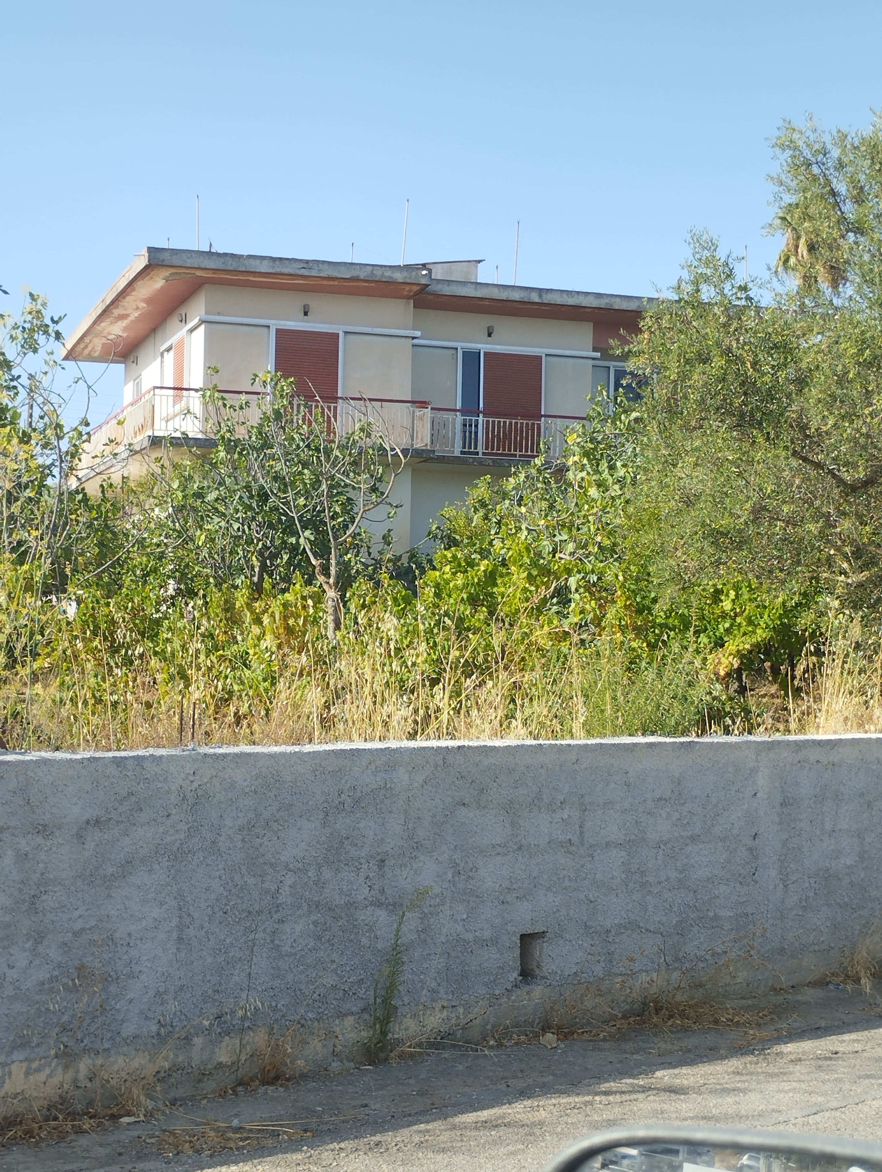 Οικόπεδο με κτίσμα  σε πλειστηριασμό Δήμος Μεσσήνης