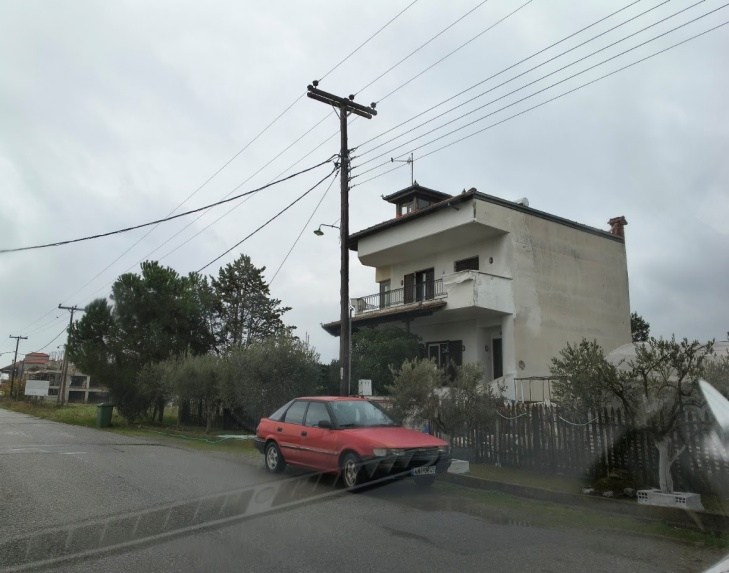 photo1