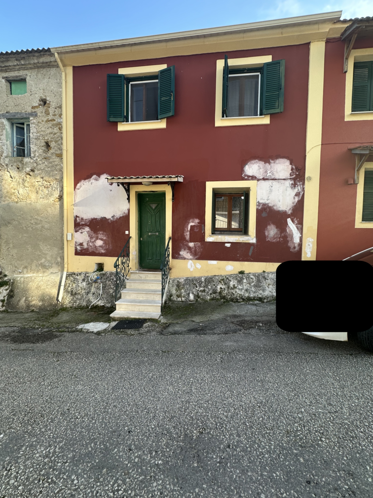 photo1