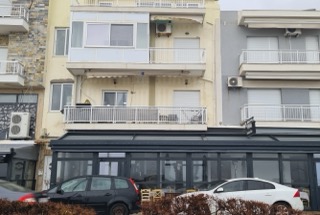 photo1
