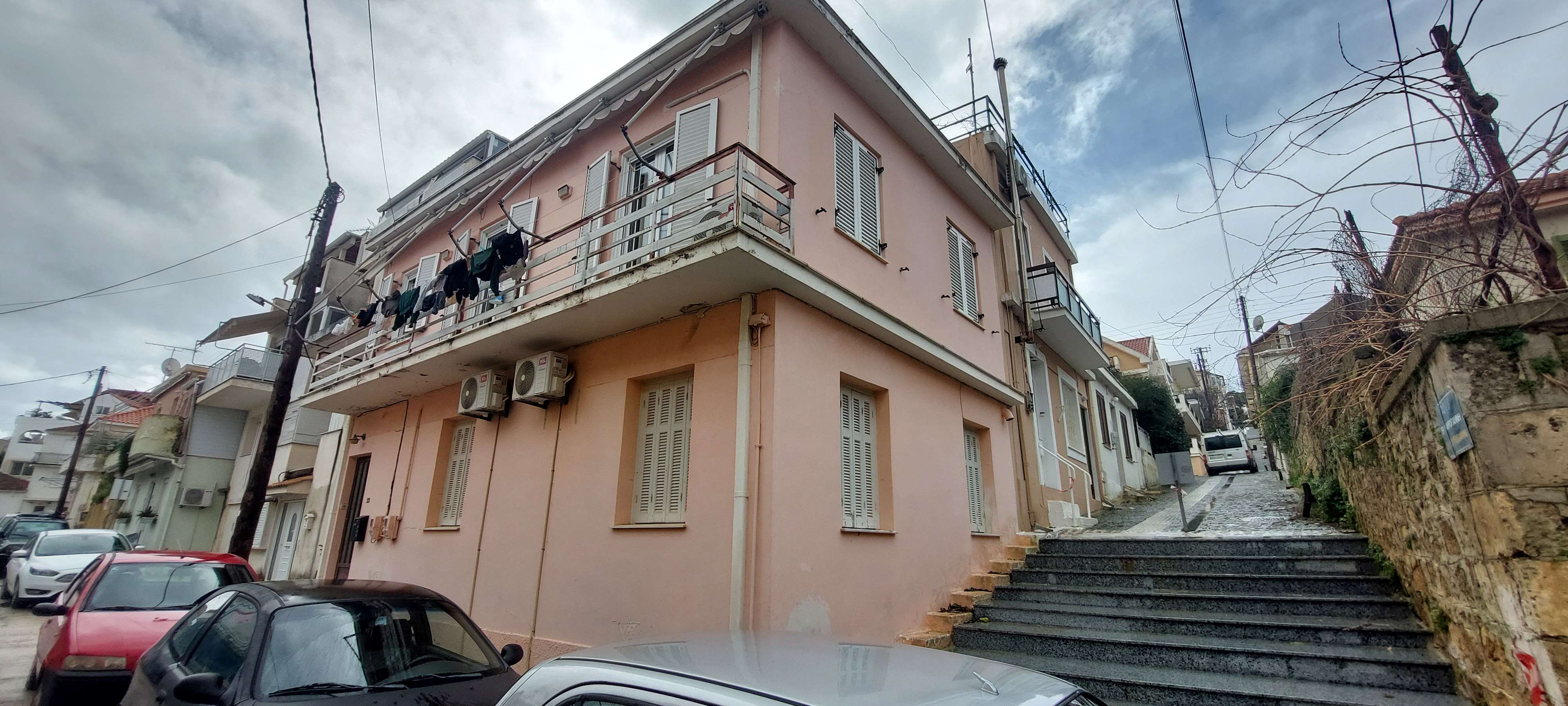 Οικόπεδο με κτίσμα  σε πλειστηριασμό Δήμος Κεφαλονιάς