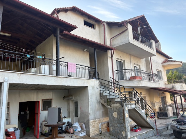 Οικόπεδο με κτίσμα  σε πλειστηριασμό Δήμος Παγγαίου
