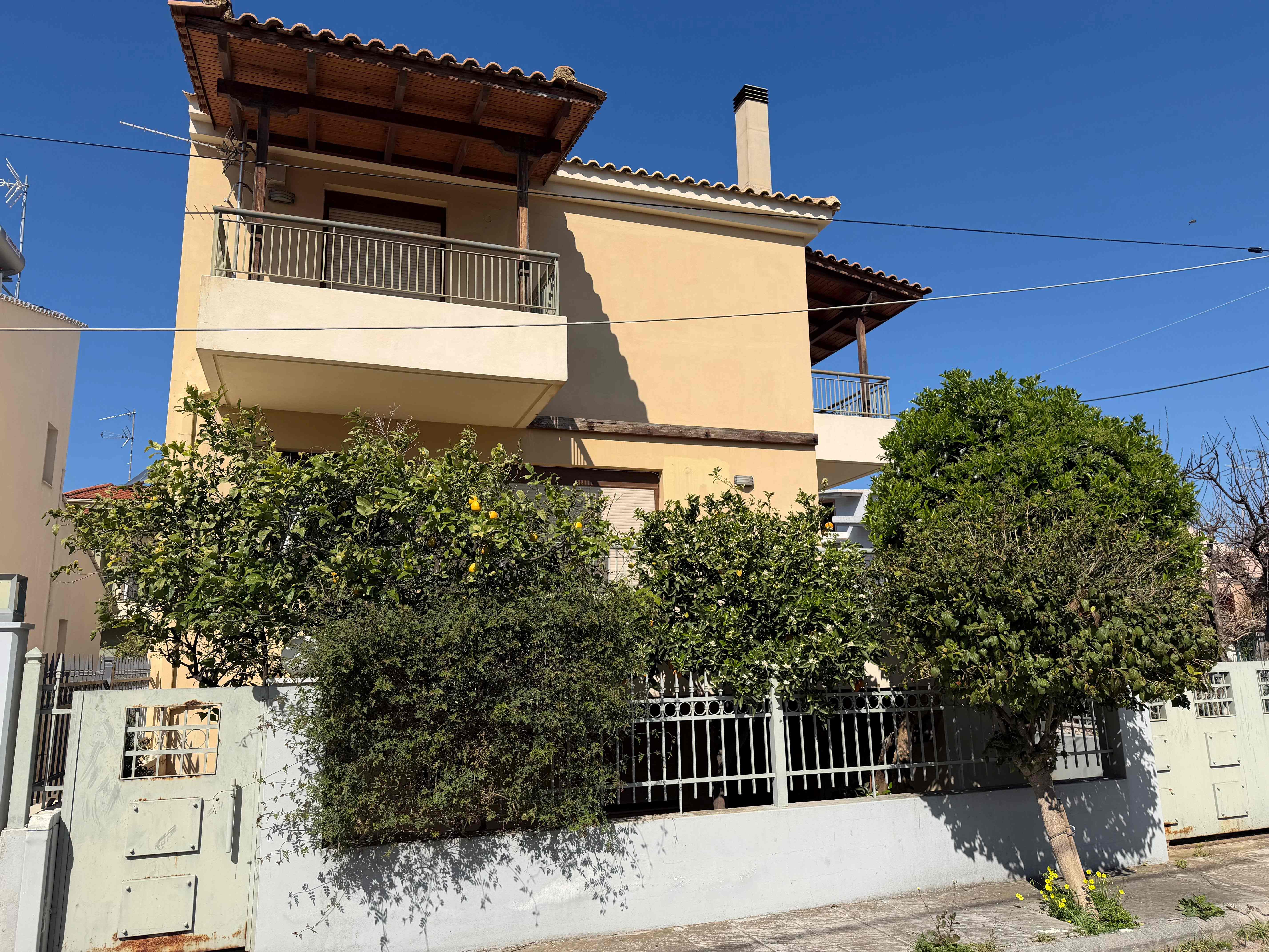 Οικόπεδο με κτίσμα  σε πλειστηριασμό Δήμος Πατρέων