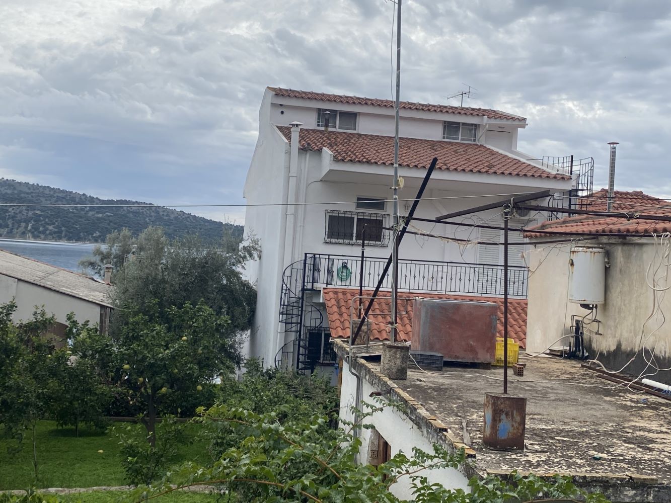 Οικόπεδο με κτίσμα  σε πλειστηριασμό Δήμος Ξηρομέρου