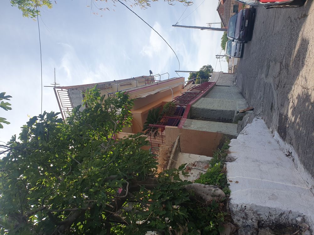 Οικόπεδο με κτίσμα  σε πλειστηριασμό Δήμος Ιεράς Πόλης Μεσολογγίου