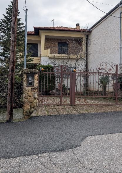 Οικόπεδο με κτίσμα  σε πλειστηριασμό Δήμος Βέροιας