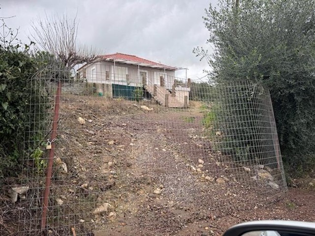 Αγροτεμάχιο με κτίσμα  σε πλειστηριασμό Δήμος Μεσσήνης