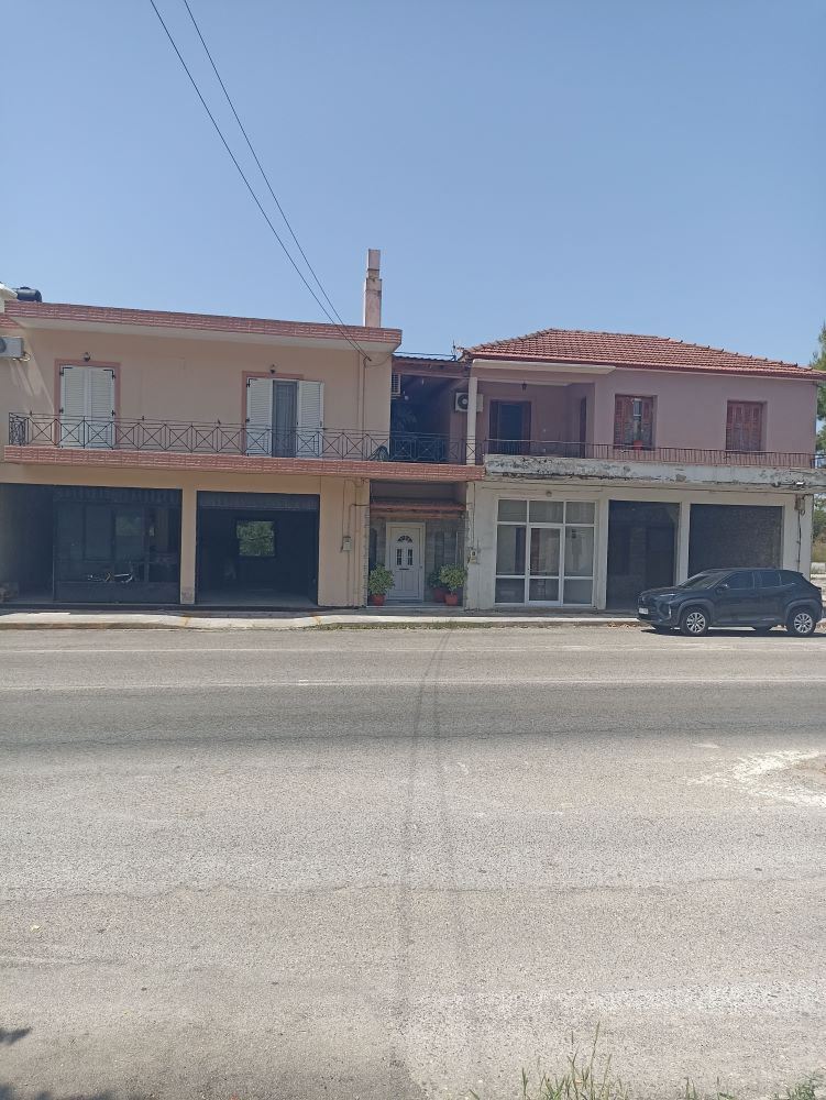 Οικόπεδο με κτίσμα  σε πλειστηριασμό Δήμος Ιεράς Πόλης Μεσολογγίου