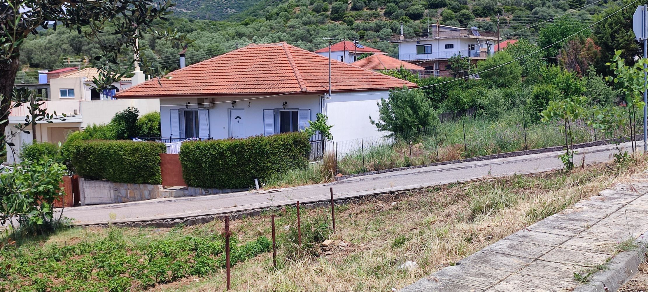 Οικόπεδο με κτίσμα  σε πλειστηριασμό Δήμος Αγρινίου