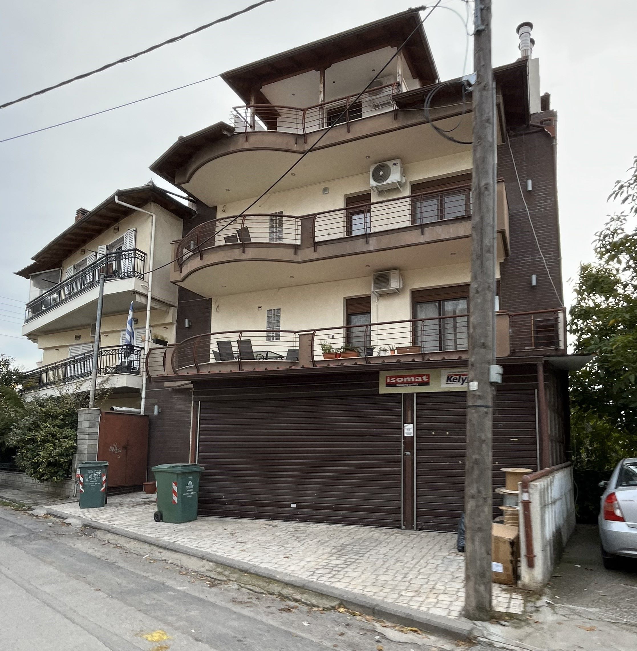 Οικόπεδο με κτίσμα  σε πλειστηριασμό Δήμος Παύλου Μελά