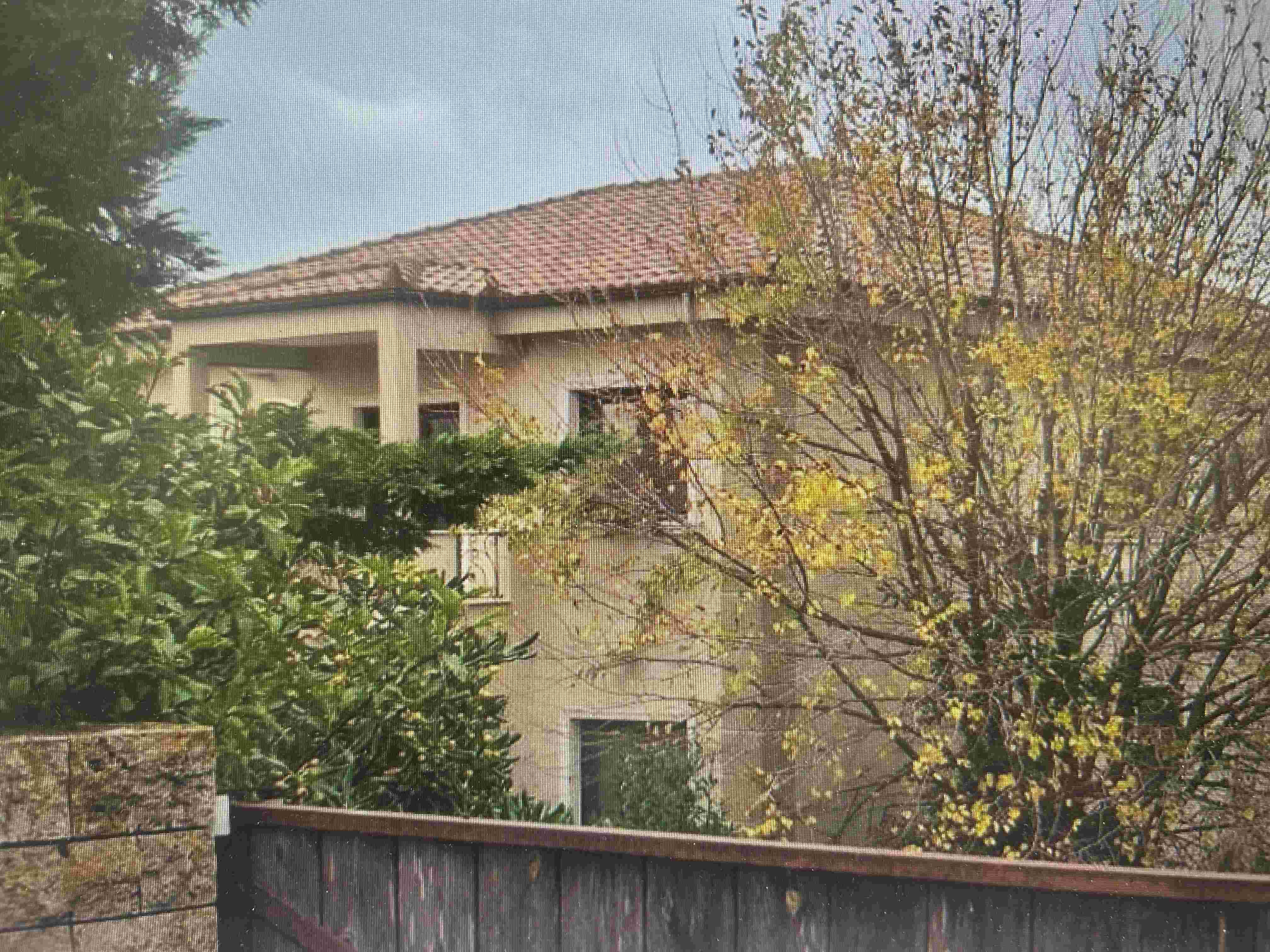 Οικόπεδο με κτίσμα  σε πλειστηριασμό Δήμος Θερμαϊκού