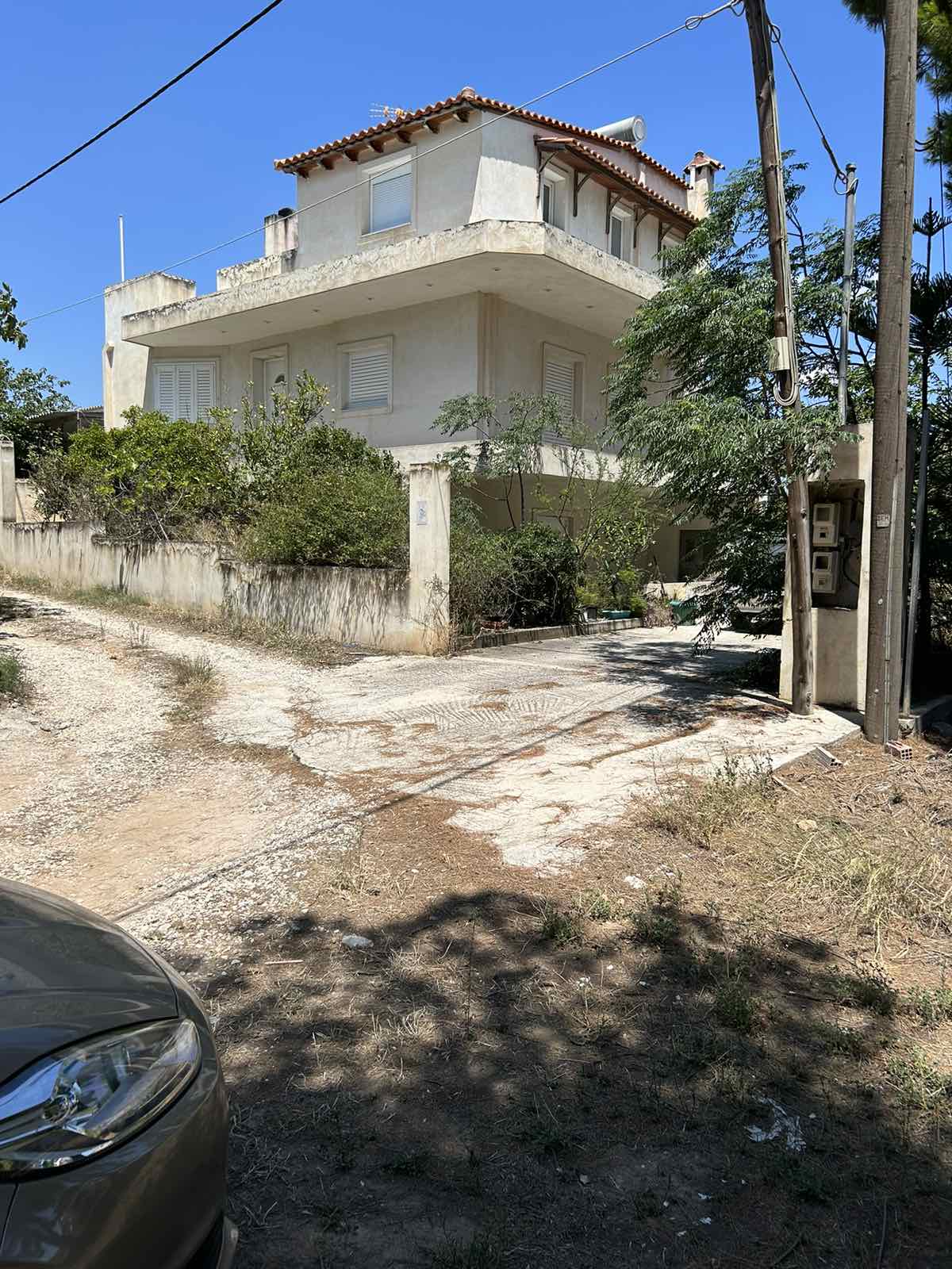Οικόπεδο με κτίσμα  σε πλειστηριασμό Δήμος Σπάτων - Αρτέμιδος