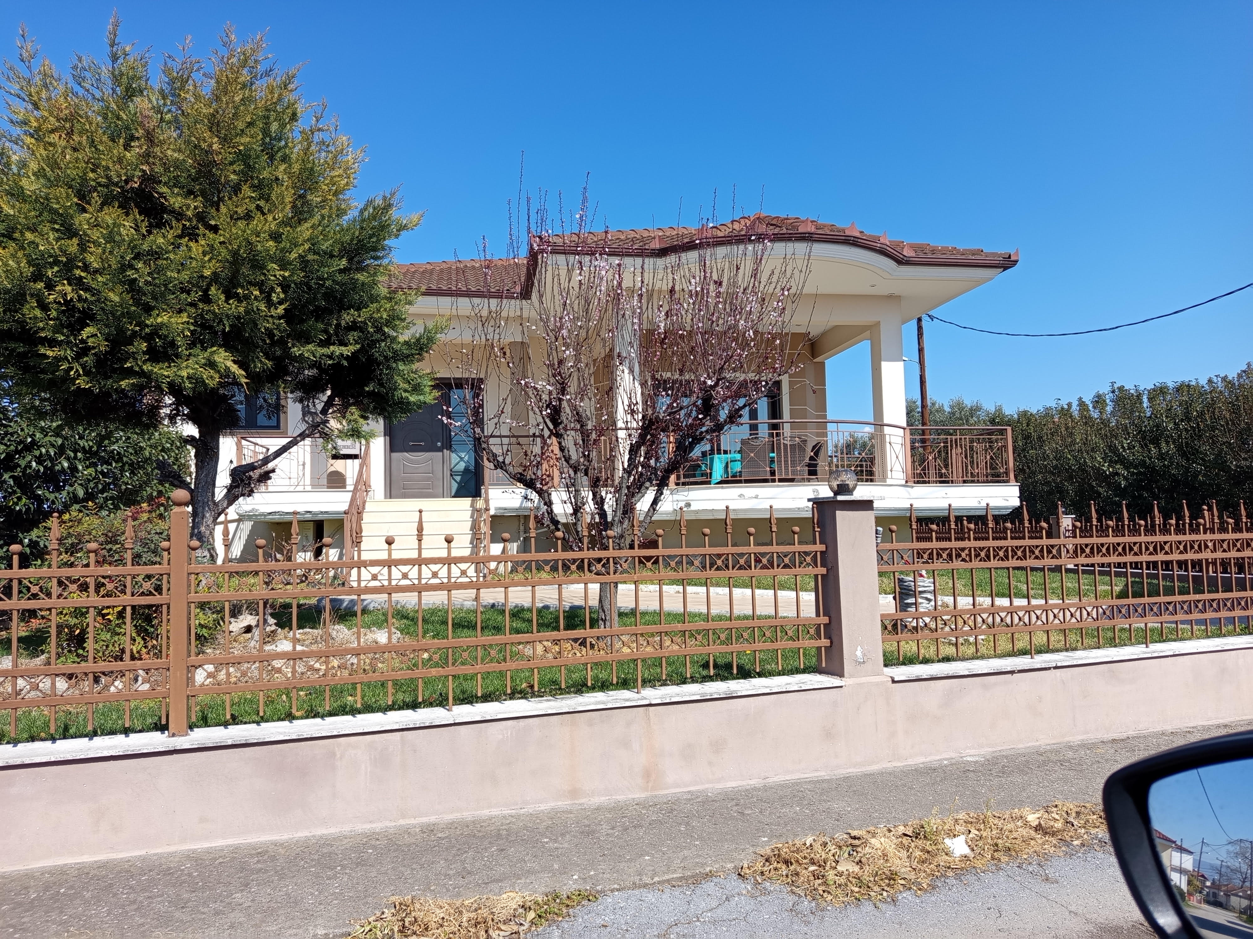 Οικόπεδο με κτίσμα  σε πλειστηριασμό Δήμος Σκύδρας