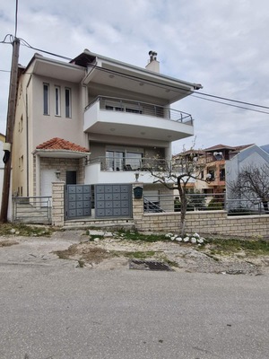 Οικόπεδο με κτίσμα  σε πλειστηριασμό Δήμος Ιωαννιτών