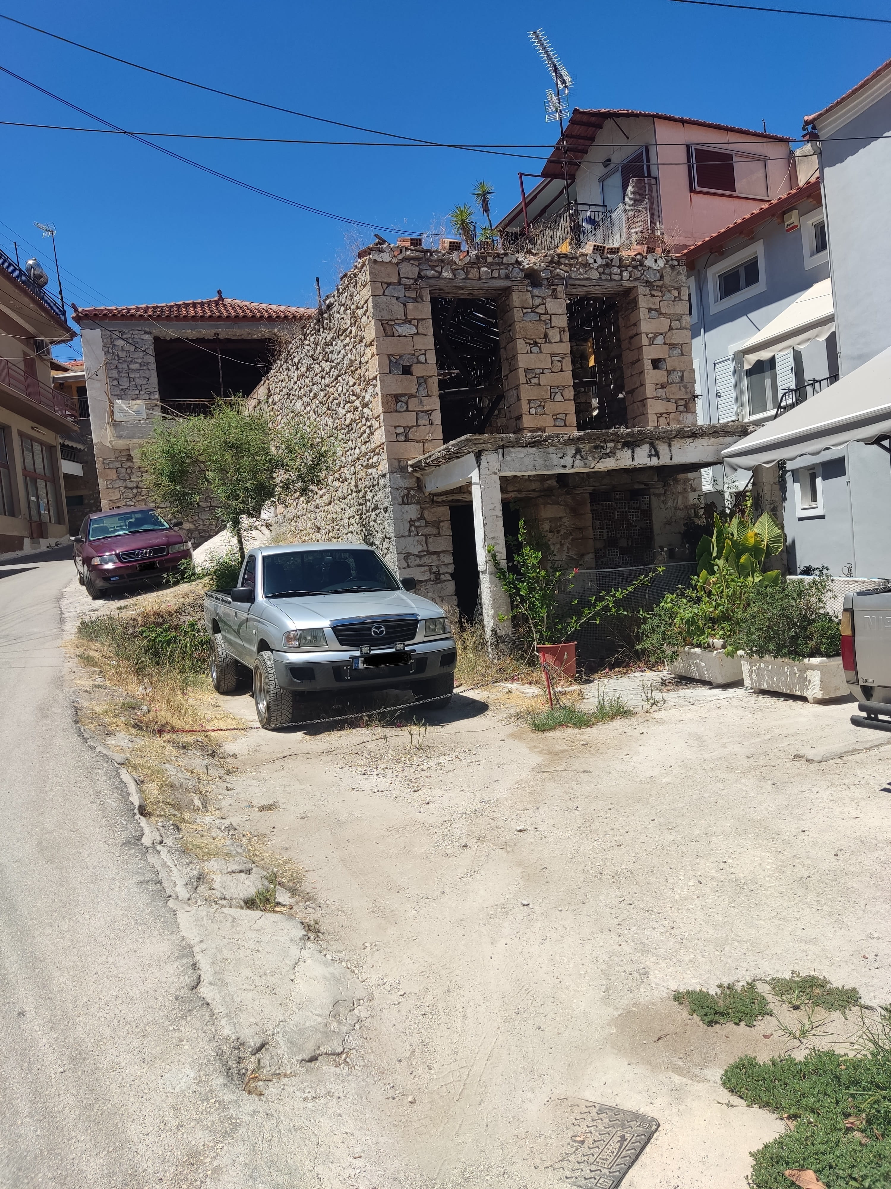 Οικόπεδο με κτίσμα  σε πλειστηριασμό Δήμος Επιδαύρου