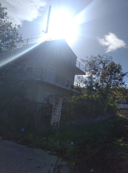 Οικόπεδο με κτίσμα  σε πλειστηριασμό Δήμος Δομοκού