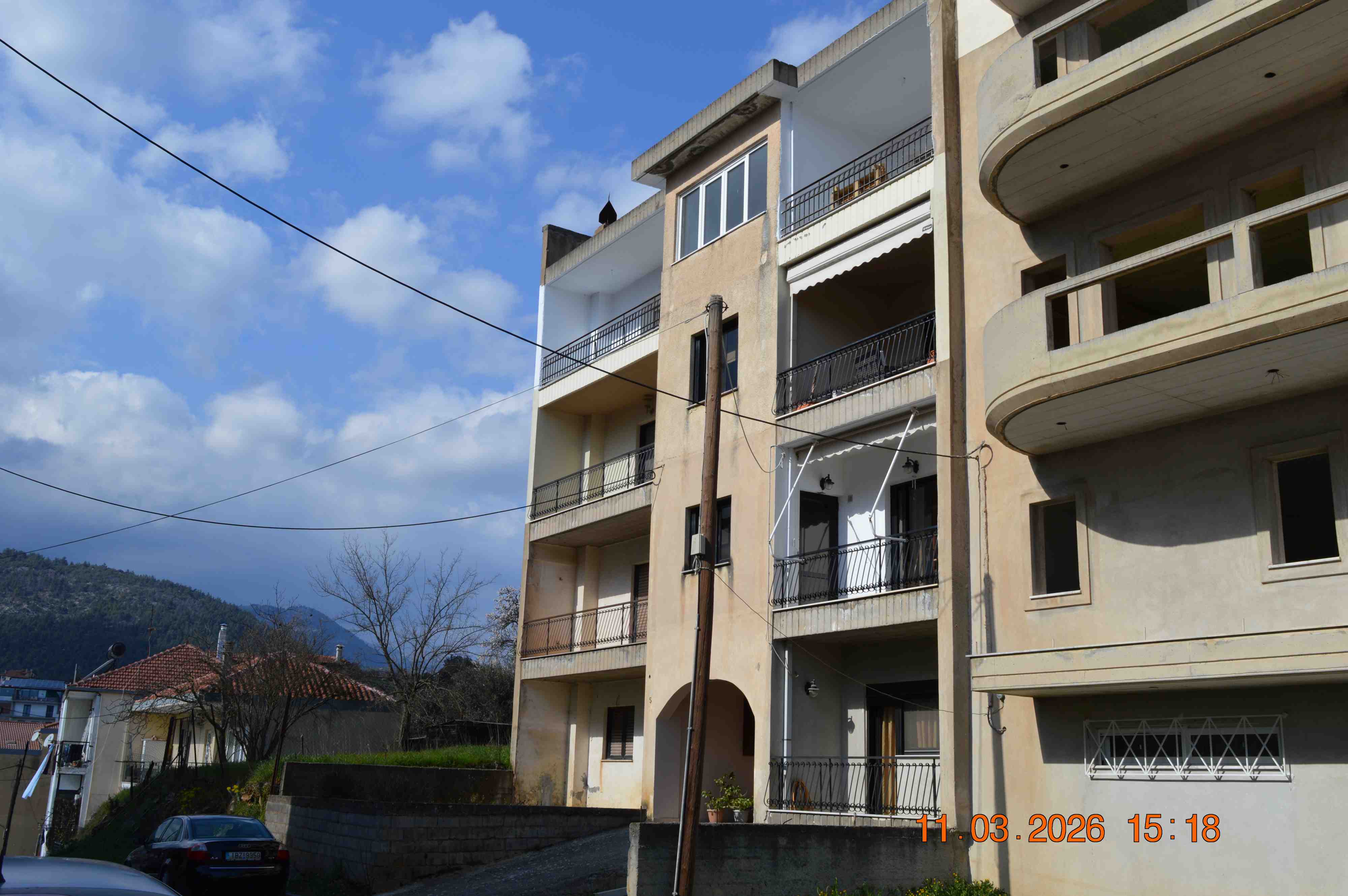 photo0