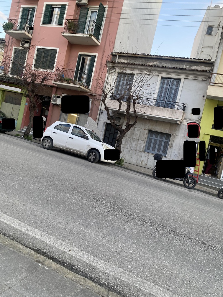 Οικόπεδο με κτίσμα  σε πλειστηριασμό Δήμος Κέρκυρας