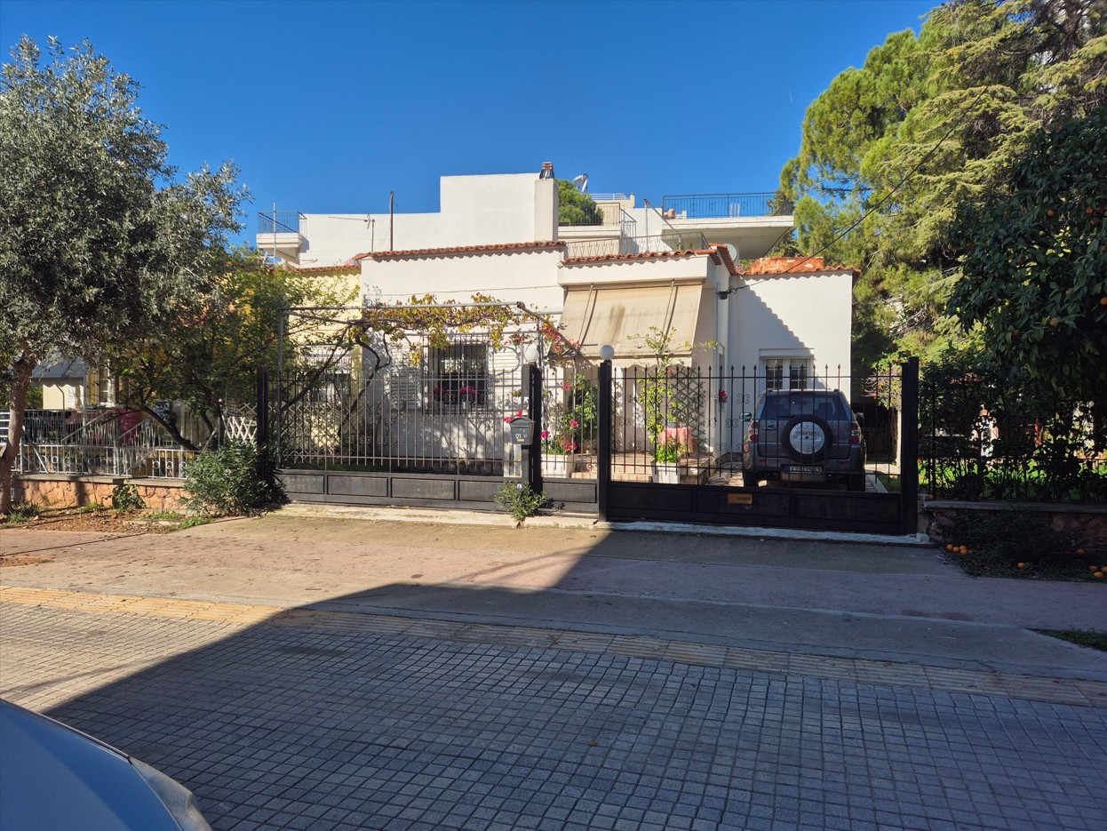 Οικόπεδο με κτίσμα  σε πλειστηριασμό Δήμος Αγίας Παρασκευής