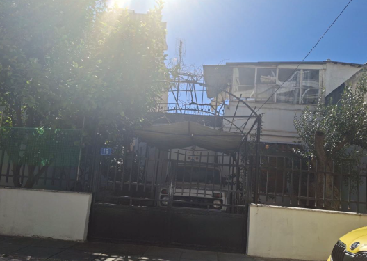 photo1
