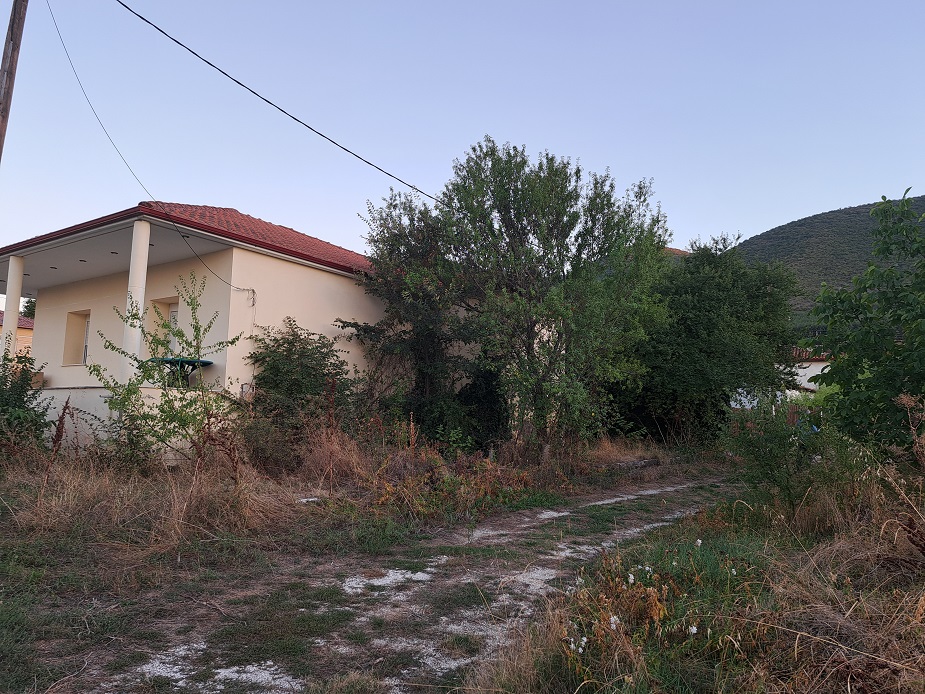 Οικόπεδο με κτίσμα  σε πλειστηριασμό Δήμος Κοζάνης
