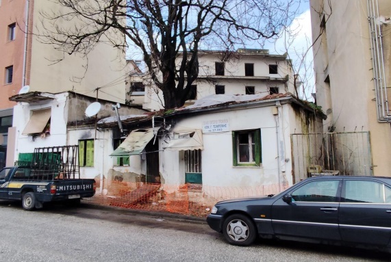 Οικόπεδο με κτίσμα  σε πλειστηριασμό Δήμος Τρικκαίων