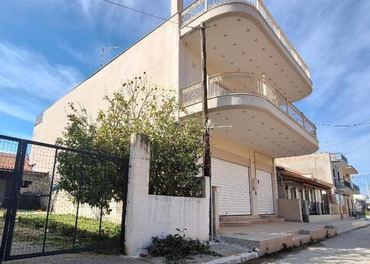 Οικόπεδο με κτίσμα  σε πλειστηριασμό Δήμος Δυτικής Αχαΐας