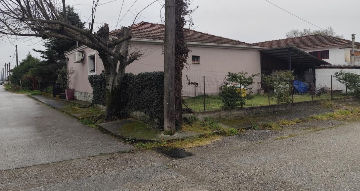 Οικόπεδο με κτίσμα  σε πλειστηριασμό Municipality of Trikkaia