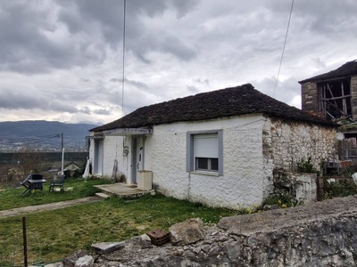 Οικόπεδο με κτίσμα  σε πλειστηριασμό Δήμος Ιωαννιτών