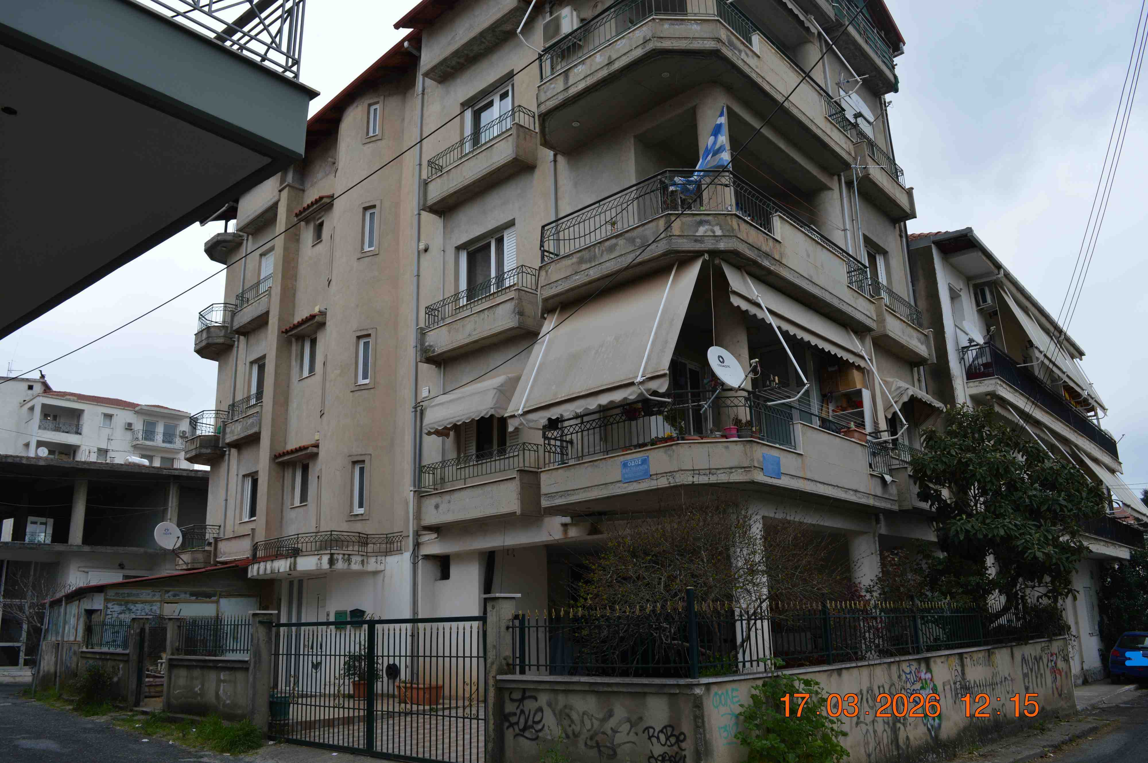 photo0