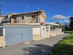 photo1