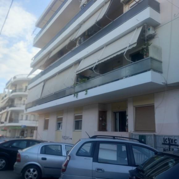 photo1