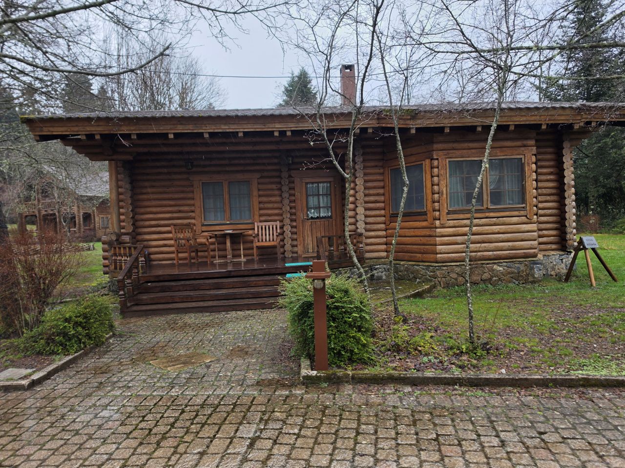 photo1