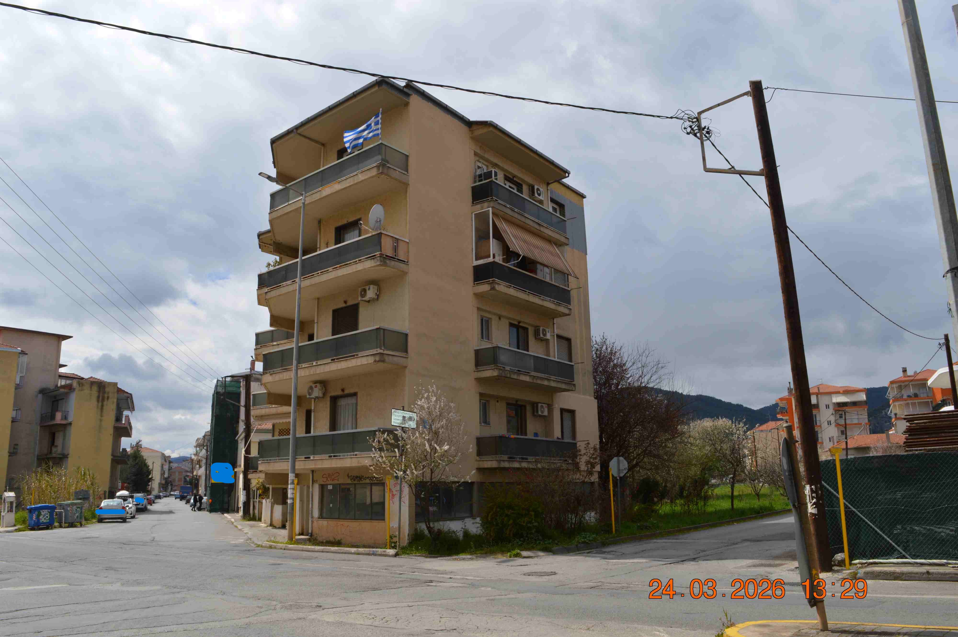 photo0