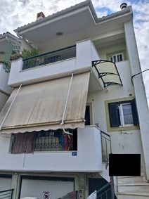 photo1