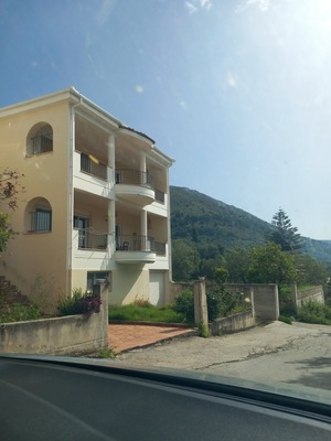 Οικόπεδο με κτίσμα  σε πλειστηριασμό Δήμος Ηγουμενίτσας