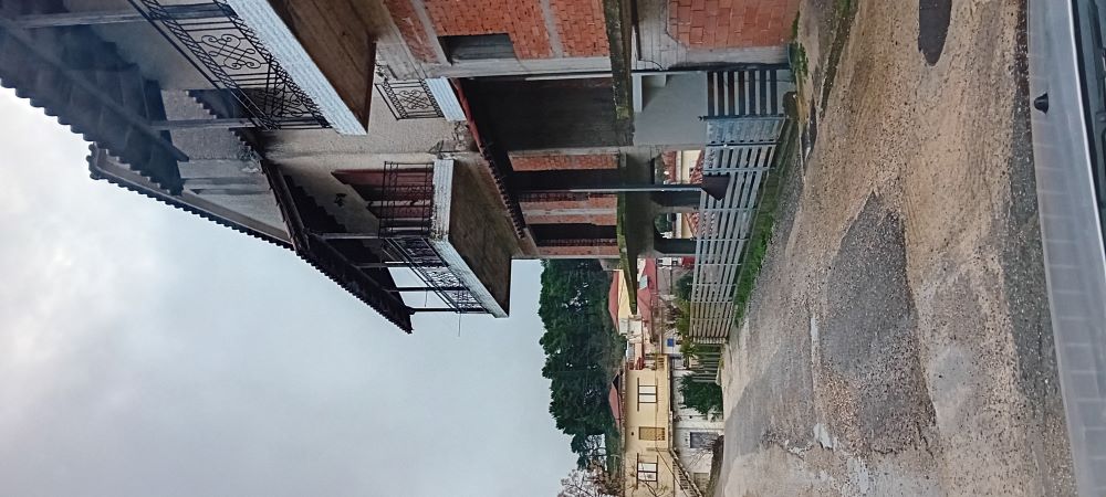 photo1