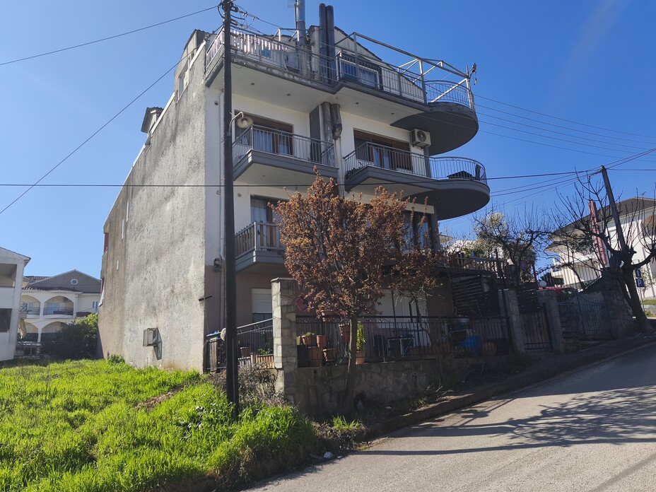 photo0