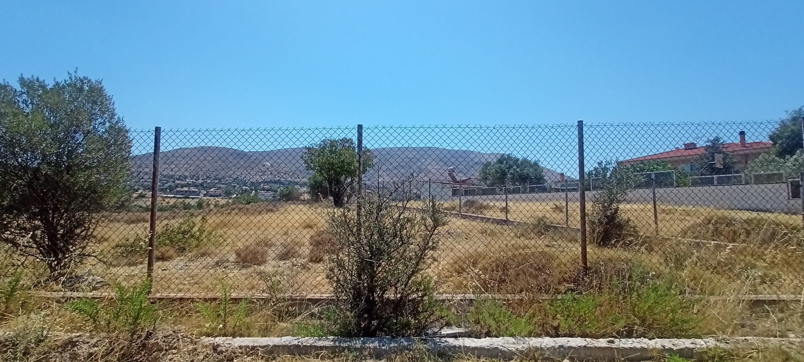 Οικόπεδο με κτίσμα 49.87 τ.μ. σε πλειστηριασμό Δήμος Σαρωνικού