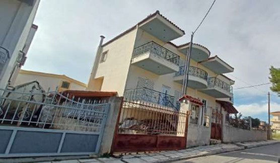 Οικόπεδο με κτίσμα  σε πλειστηριασμό Δήμος Φυλής