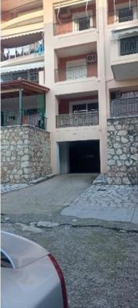 photo1