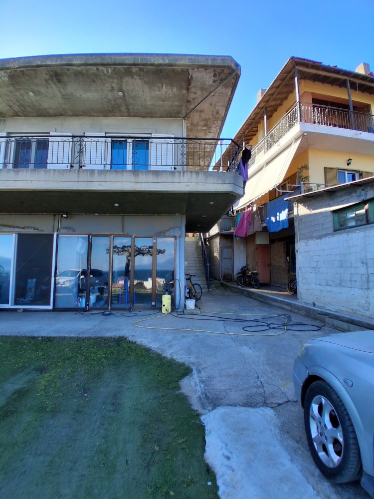 photo3